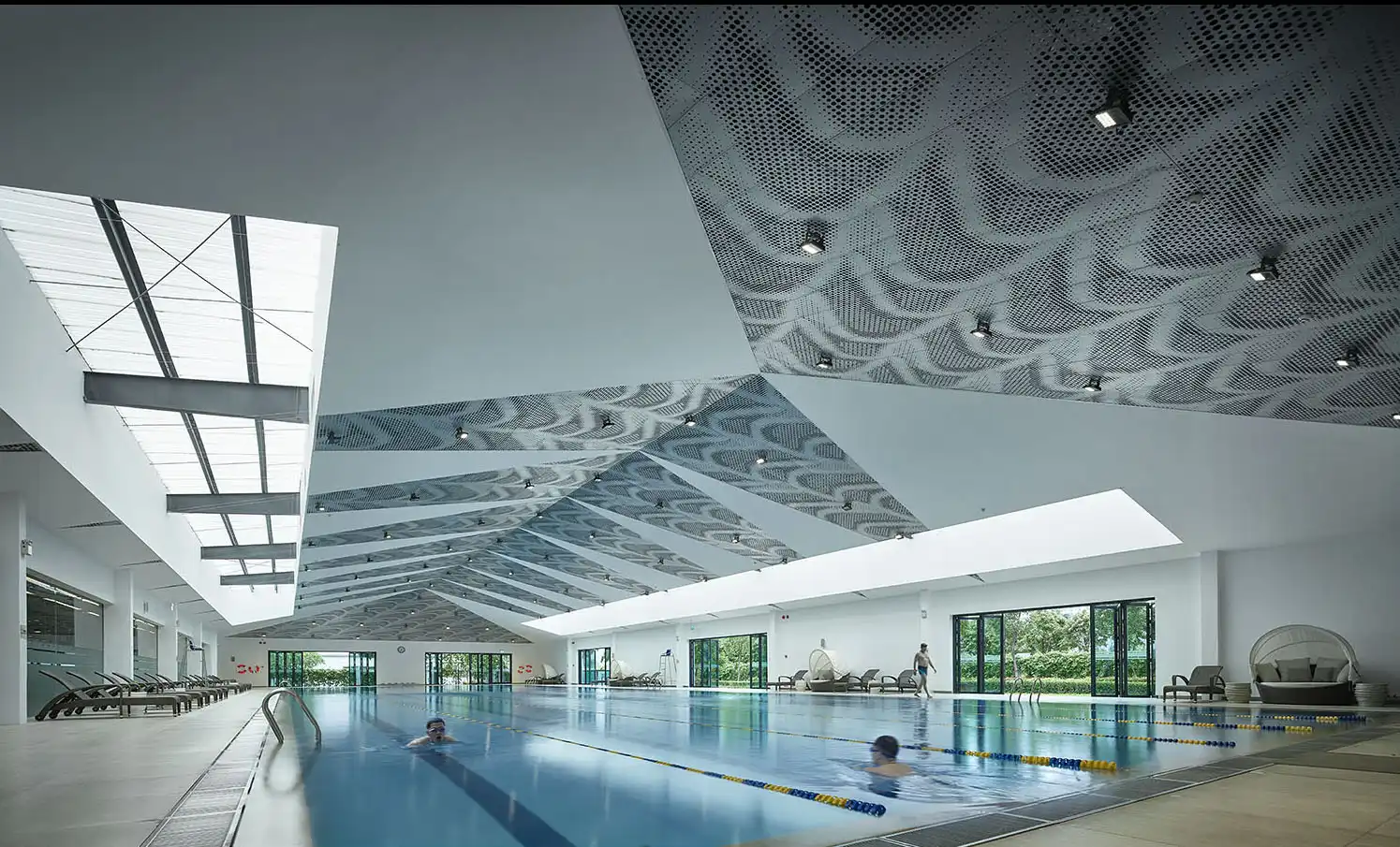 Bể bơi trong nhà ParkCity Club Hanoi